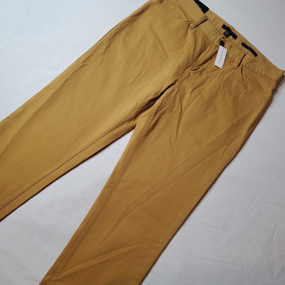Banana Republic Mens Size 32x34 NWT Slim Fit Traveler Pants Mid Rise Gold 744271